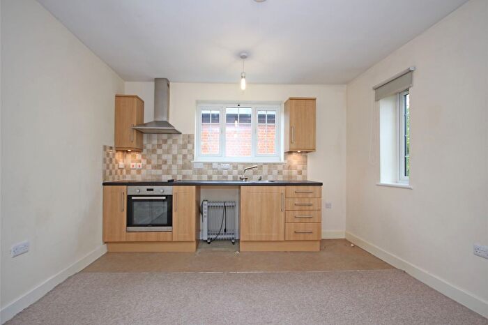 1 Bedroom Flat To Rent In Flat Bank Managers Cottage, High Street, Hemel Hempstead, Hertfordshire, HP1