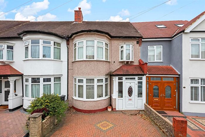 3 Bedroom Terraced House For Sale In Ashley Road, Thornton Heath, CR7