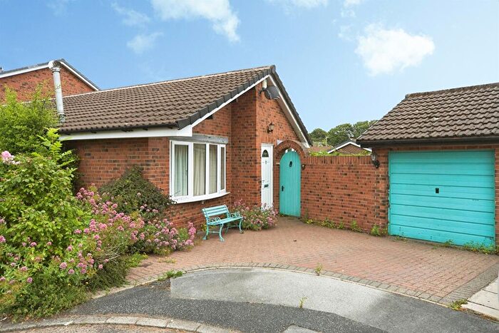 2 Bedroom Detached Bungalow For Sale In Haven Court, Leeds, LS16