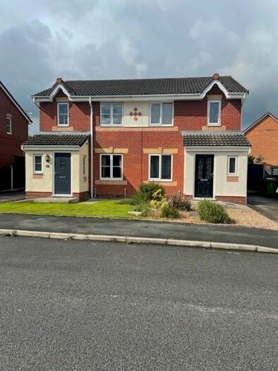 3 Bedroom Semi-Detached House To Rent In Butterwick Fields, Horwich, BL6