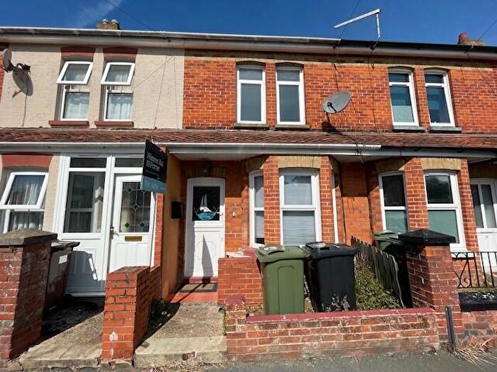 2 Bedroom Terraced House To Rent In Orchard Road, East Cowes, PO32