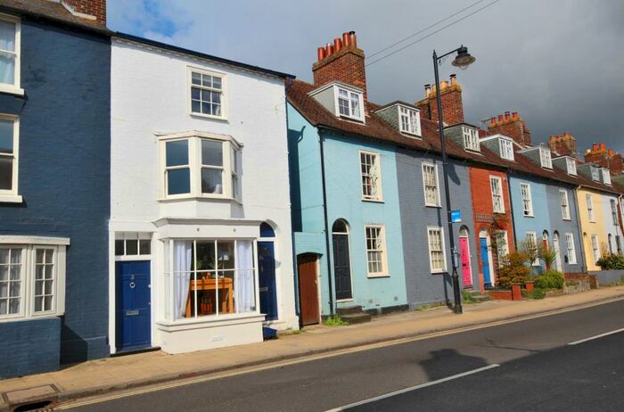 3 Bedroom Maisonette To Rent In Southampton Road, Lymington, Hampshire, SO41