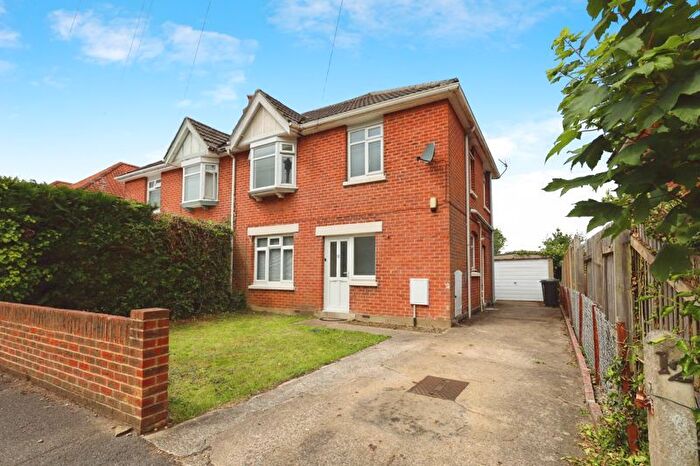 3 Bedroom Semi-Detached House To Rent In Southill Road, Bournemouth, BH9
