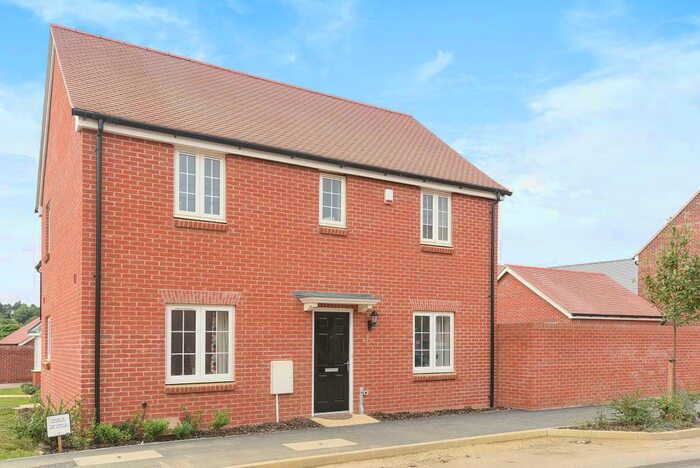 4 Bedroom Detached House To Rent In Botley, Oxford, OX2