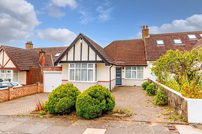 3 Bedroom Semi-Detached Bungalow To Rent In Normandy Avenue, Barnet, EN5