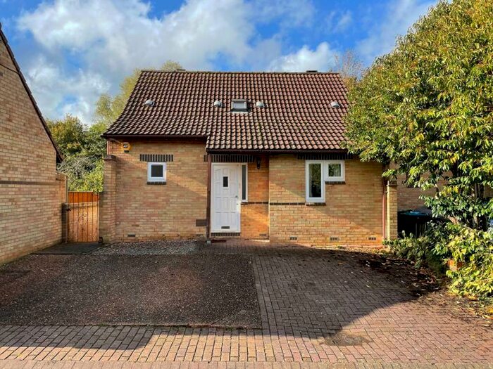 3 Bedroom Detached House To Rent In Edmund Court, Shenley Church End, MK5