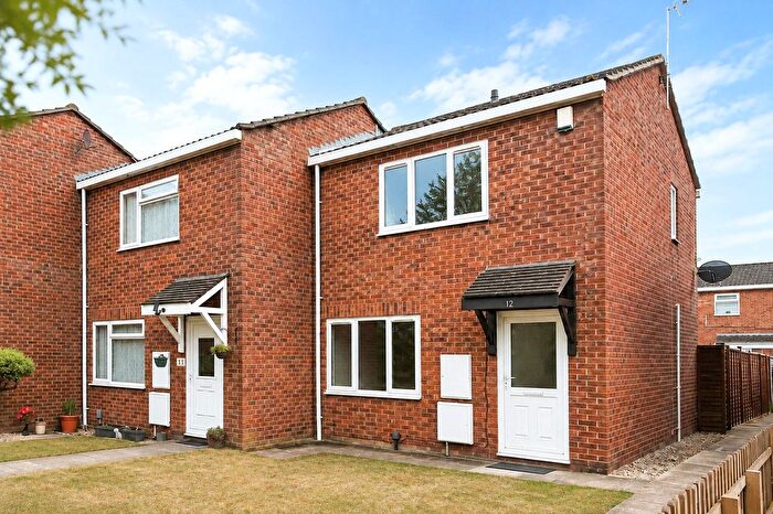 2 Bedroom End Of Terrace House For Sale In Rosefield Way, Westbury, BA13