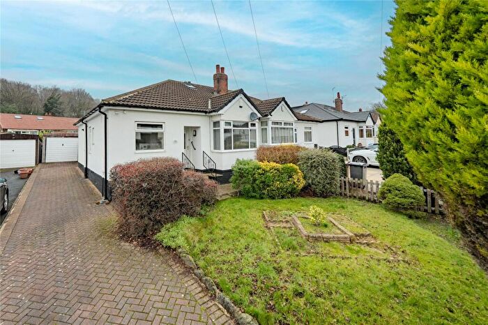 2 Bedroom Bungalow For Sale In Autumn Crescent, Horsforth, Leeds, West Yorkshire, LS18
