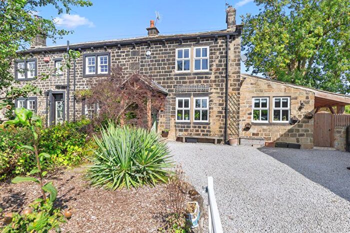 3 Bedroom Semi-Detached House For Sale In Otley Road, Guiseley, LS20