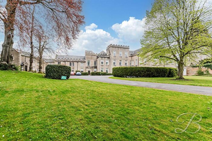 2 Bedroom Apartment For Sale In Manor House, Mansfield Woodhouse, Mansfield, NG19