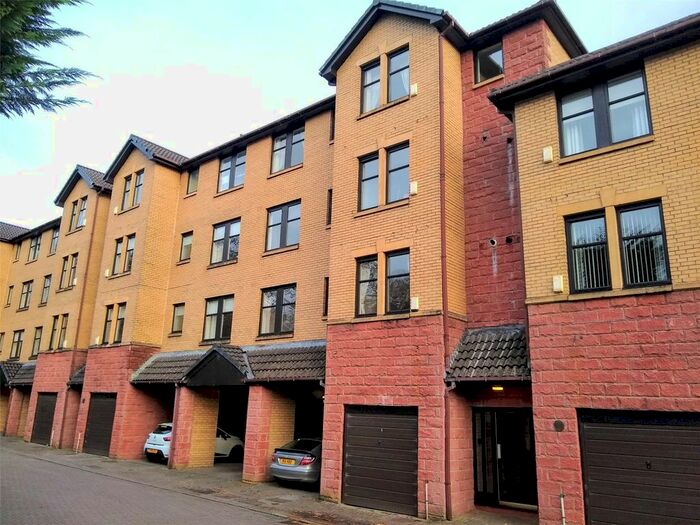2 Bedroom Flat To Rent In Millersneuk Court, Lenzie, Glasgow, G66