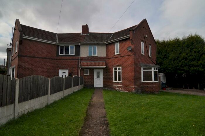 3 Bedroom Semi-Detached House To Rent In Cliffe Road, Brampton, S73