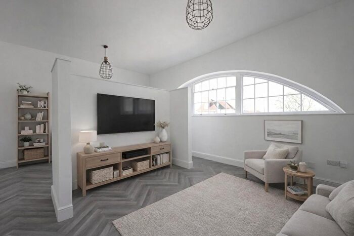 1 Bedroom Flat To Rent In Priory Street, Monmouth, NP25