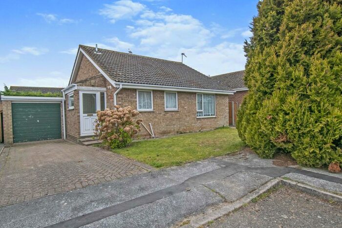 2 Bedroom Bungalow To Rent In Tenterden Close, Carlton Colville, Lowestoft, NR33