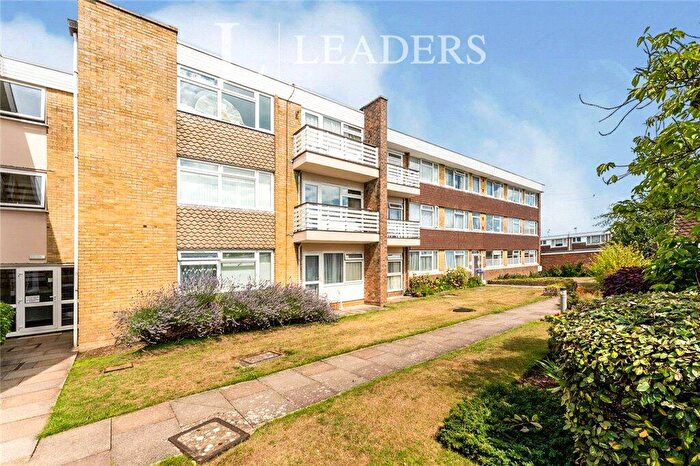 1 Bedroom Apartment For Sale In Chichester Court, Rustington, Littlehampton, BN16