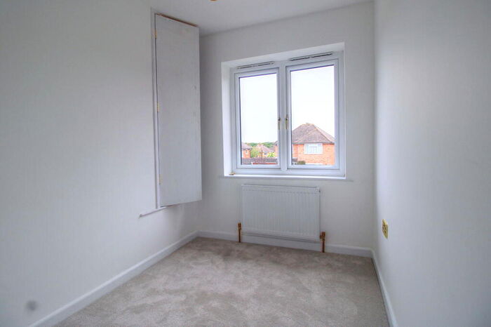 5 Bedroom Detached House To Rent In Branston Road, Eastbourne, BN22