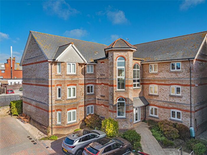 2 Bedroom Apartment For Sale In Weymouth, Dorset, DT4