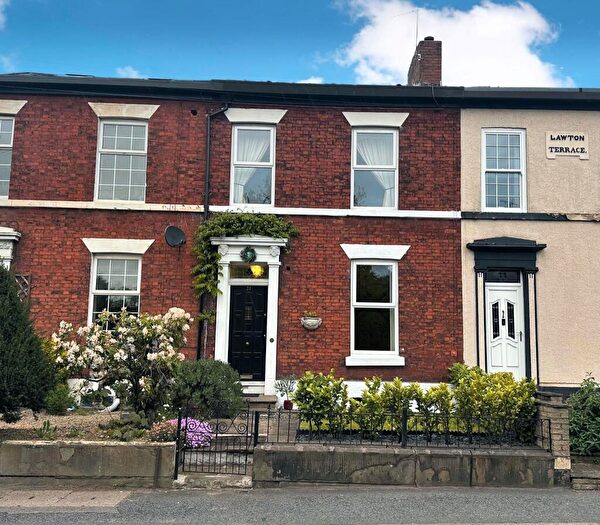 2 Bedroom Terraced House For Sale In Hall Street, Stockport, SK1