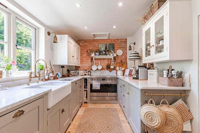 2 Bedroom Cottage For Sale In Ingworth, NR11
