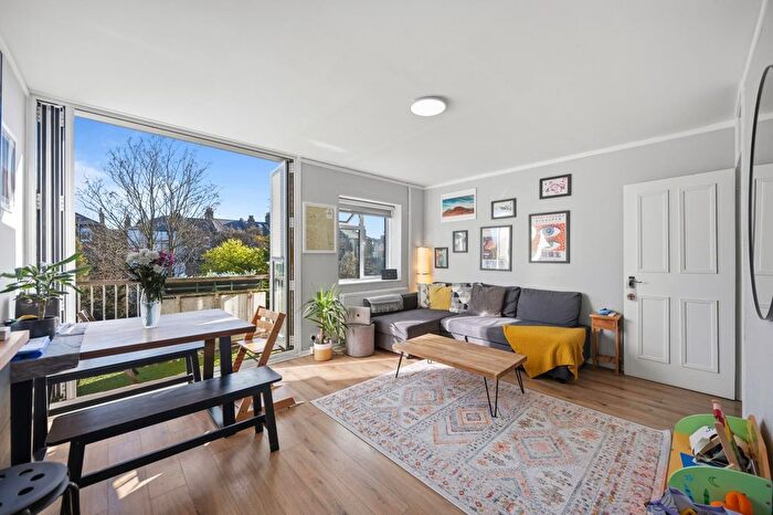 2 Bedroom Flat To Rent In Tufnell Park Road, Tufnell Park, N7