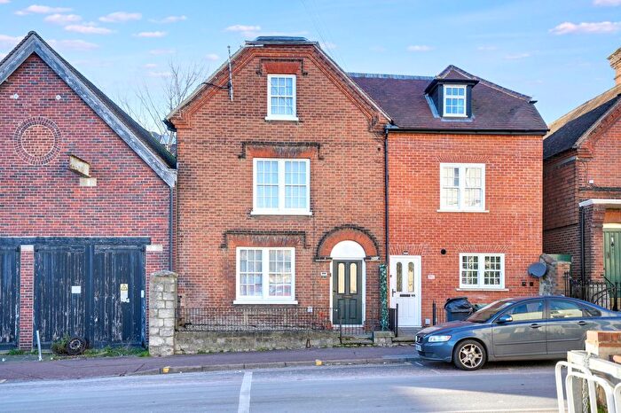 4 Bedroom Semi Detached House For Sale In Church Street, Maidstone, ME14