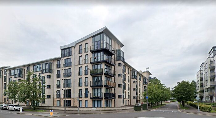 3 Bedroom Flat To Rent In Waterfront Park, Granton, Edinburgh, EH5