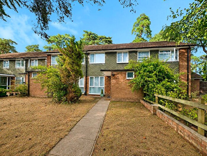 3 Bedroom Terraced House For Sale In Cheviot Close, Camberley, Surrey, GU15