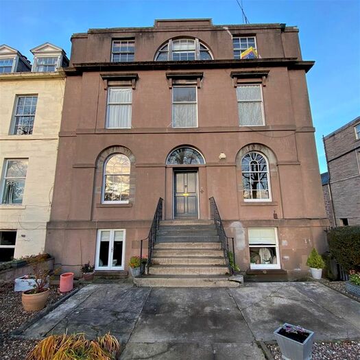 2 Bedroom Flat To Rent In Marshall Place, Perth, PH2