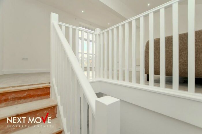 2 Bedroom Flat To Rent In Brett Close, Stoke Newington, N16