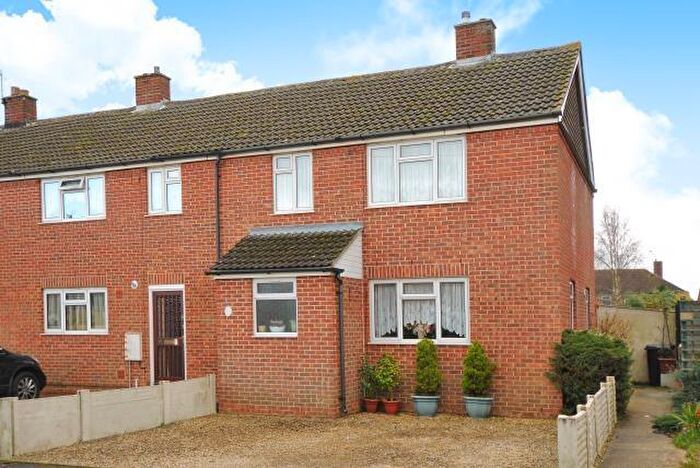 3 Bedroom Semi-Detached House To Rent In Abingdon, Oxfordshire, OX14