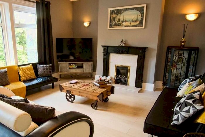 3 Bedroom Maisonette To Rent In Lawe Road, South Shields, NE33