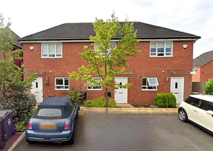 2 Bedroom End Of Terrace House To Rent In Alliott Avenue, Eccles, Greater Manchester, M30