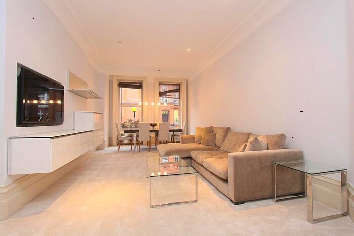2 Bedroom Flat To Rent In Pont Street, London, SW1X