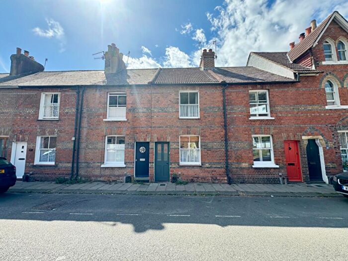 2 Bedroom Semi-Detached House To Rent In South Street, Lewes, East Sussex, BN7