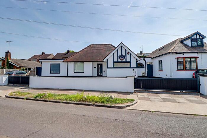 5 Bedroom Detached Bungalow For Sale In Eaton Road, Leigh-on-Sea, SS9