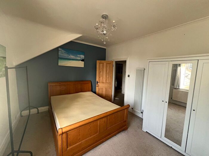 2 Bedroom Flat To Rent In Cathedral Road, Pontcanna, Cardiff, CF11