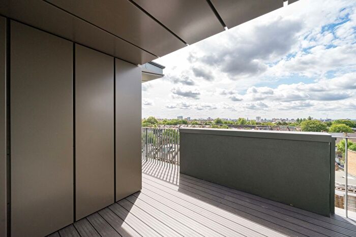 3 Bedroom Flat To Rent In Maygrove Road, London, NW6