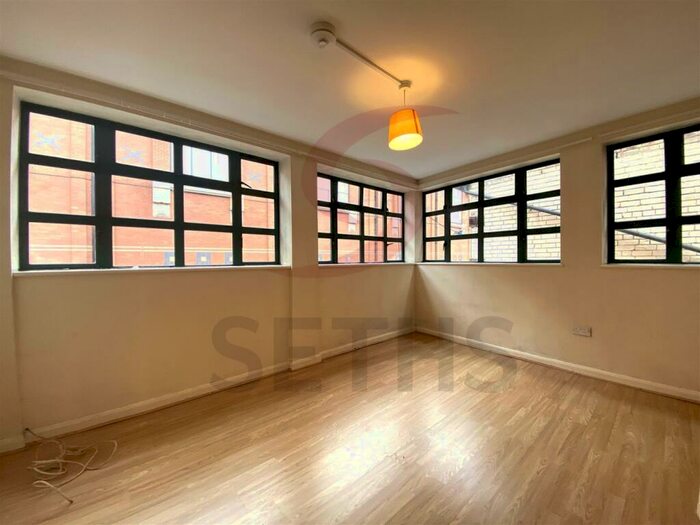 1 Bedroom Flat To Rent In East Bond Street, City Centre, Leicester, LE1