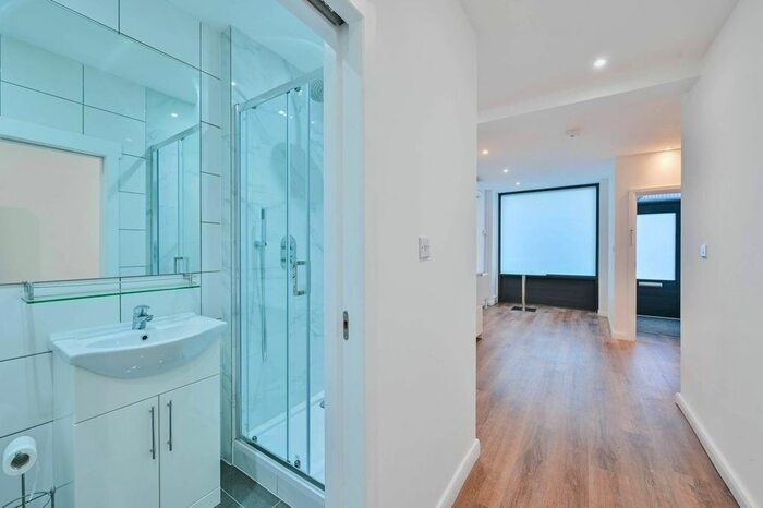 1 Bedroom Flat To Rent In Eversholt, Euston, London, NW1