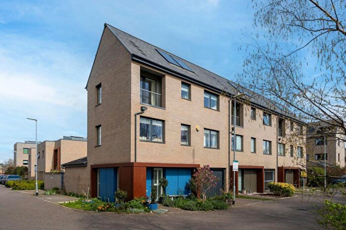 4 Bedroom End Of Terrace House For Sale In Cedar Road, Trumpington, CB2