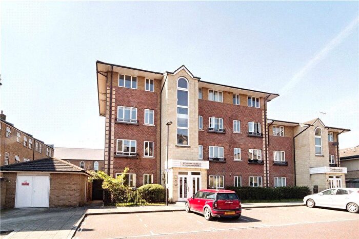 1 Bedroom Studio To Rent In Mayday Road, Thornton Heath, CR7