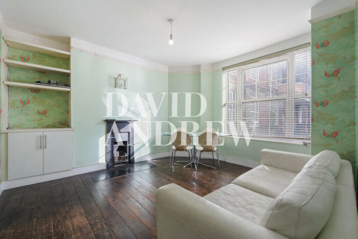 2 Bedroom Apartment To Rent In Elwood Street, N5