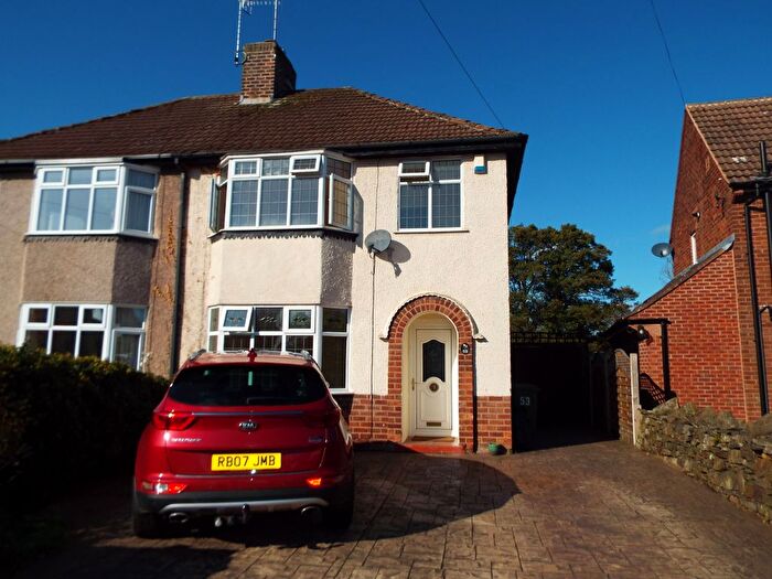 3 Bedroom Semi-detached House To Rent In Yew Tree Drive, Chesterfield, S40
