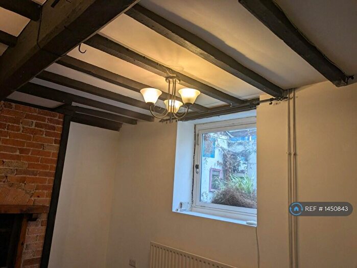 Studio To Rent In North Parade, Derby, DE1