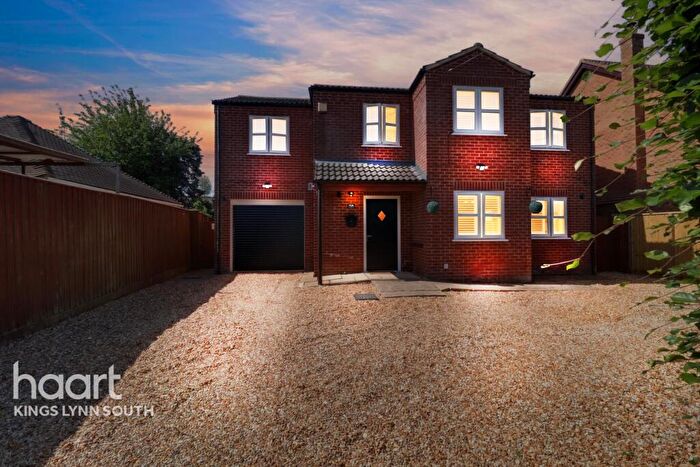 4 Bedroom Detached House For Sale In Little Holme Road, King's Lynn, PE34
