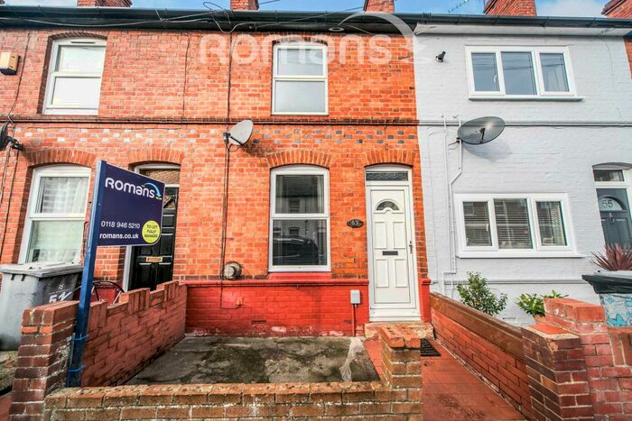 2 Bedroom Terraced House To Rent In York Road, Reading, RG1
