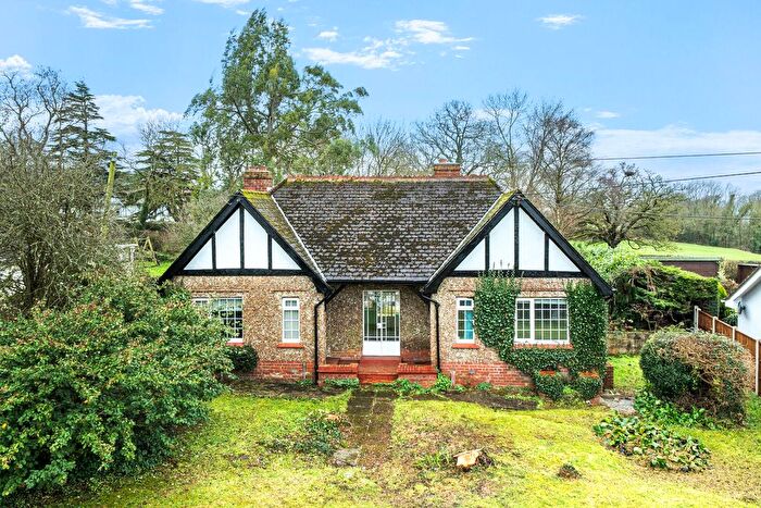 3 Bedroom Bungalow For Sale In Lyme Road, Axminster, EX13