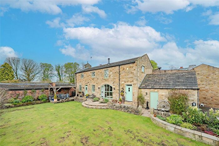 4 Bedroom Detached House For Sale In Boyle Hall Farm, Haigh Moor Road, Tingley, Wakefield, WF3