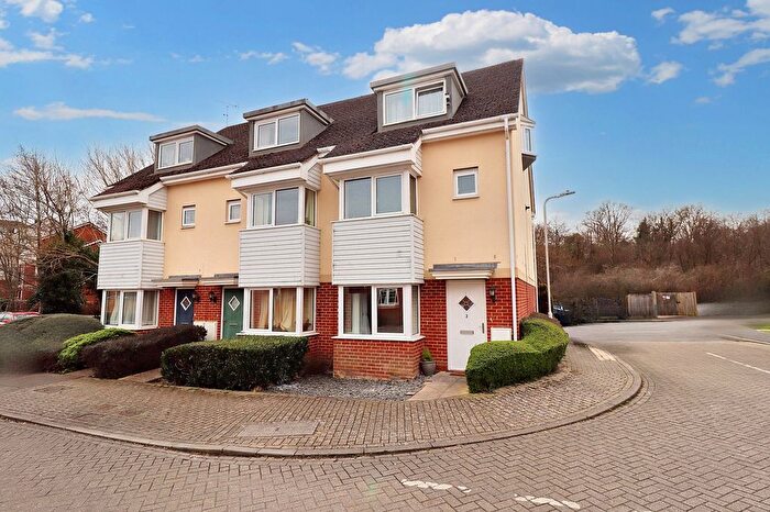 1 Bedroom Flat To Rent In Addison Road, Tunbridge Wells, TN2