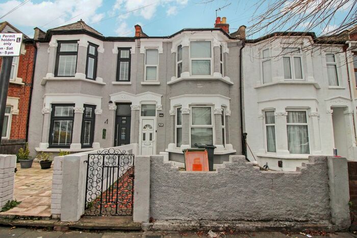 4 Bedroom Terraced House To Rent In Sheringham Avenue, Manor Park E12